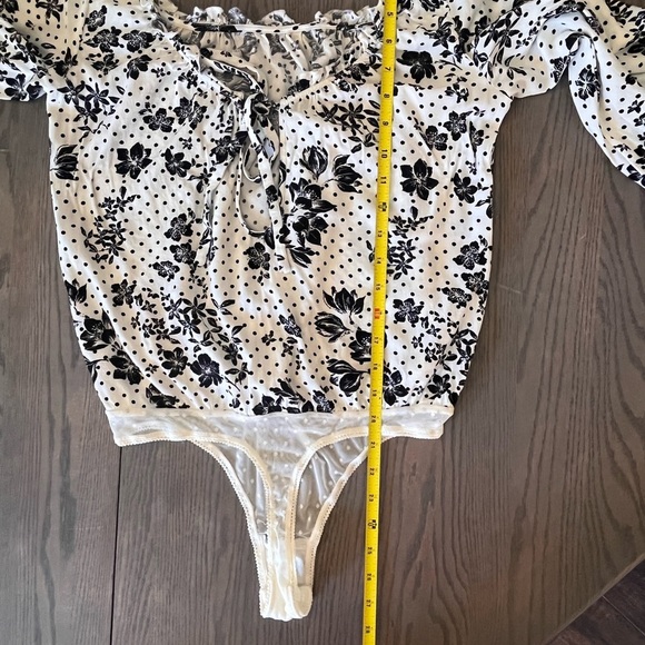 INTIMATELY (FREE PEOPLE) BODYSUIT BOHO PEASANT STYLE - Picture 8 of 8